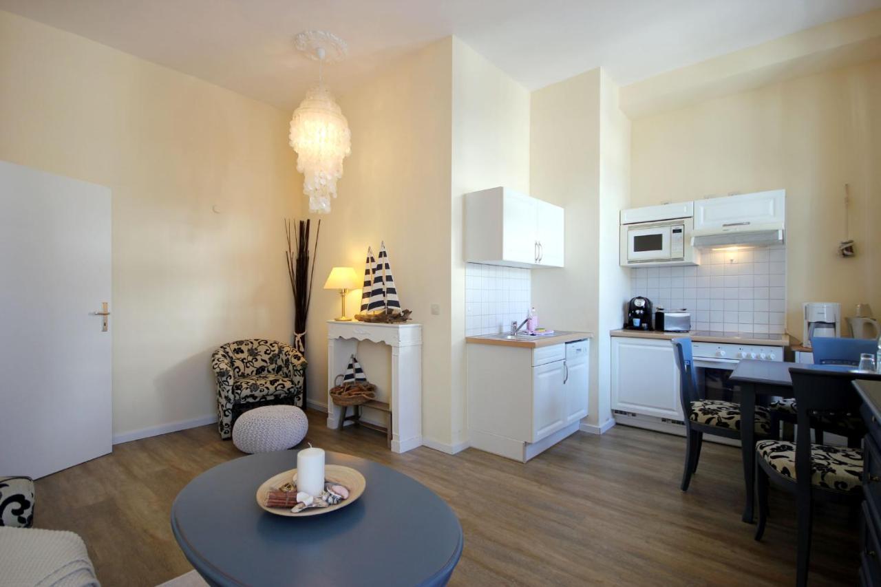 Altes Postamt By Rujana Apartment Binz Bagian luar foto