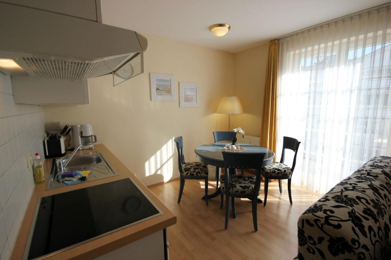 Altes Postamt By Rujana Apartment Binz Bagian luar foto