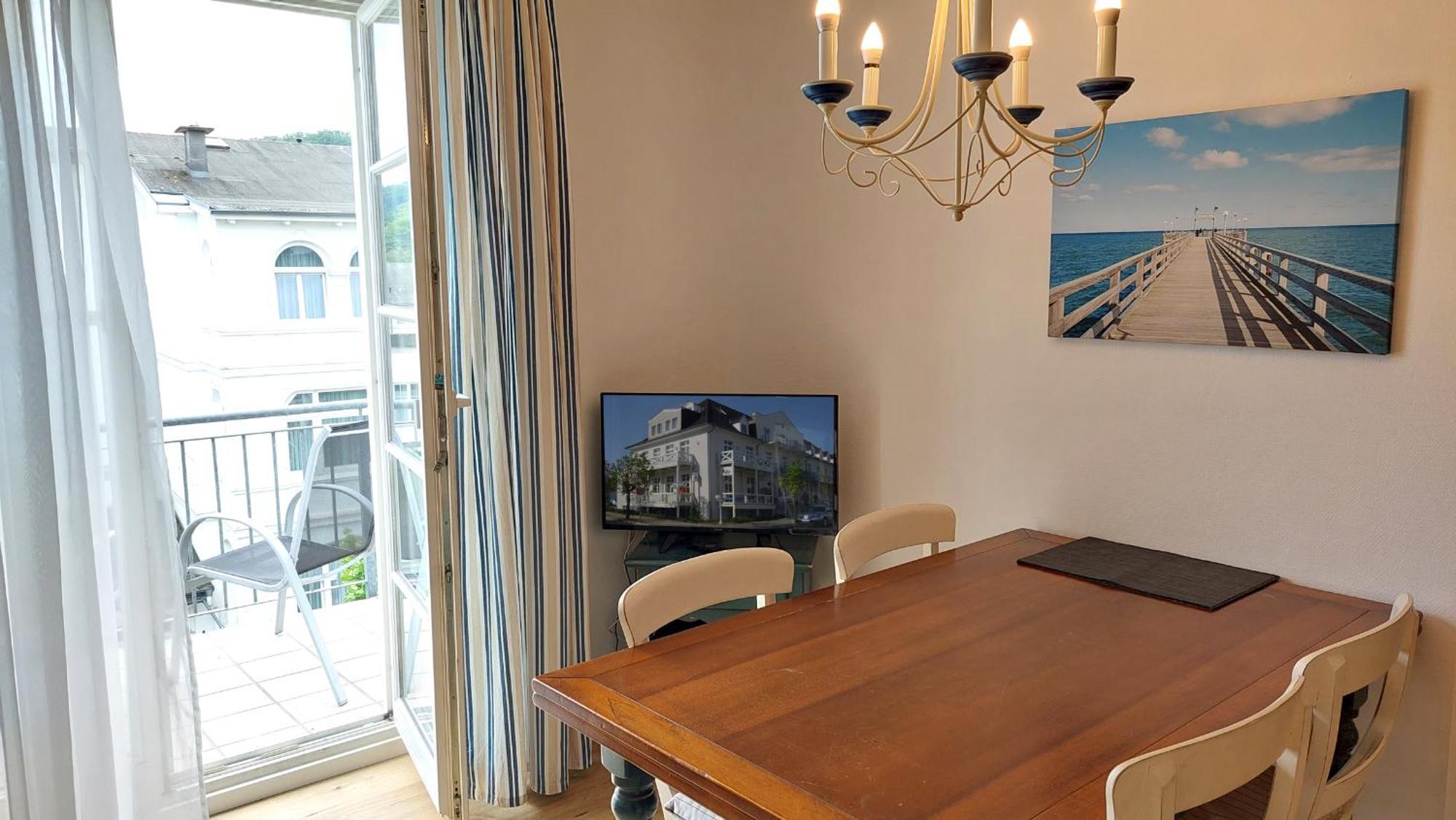Altes Postamt By Rujana Apartment Binz Bagian luar foto